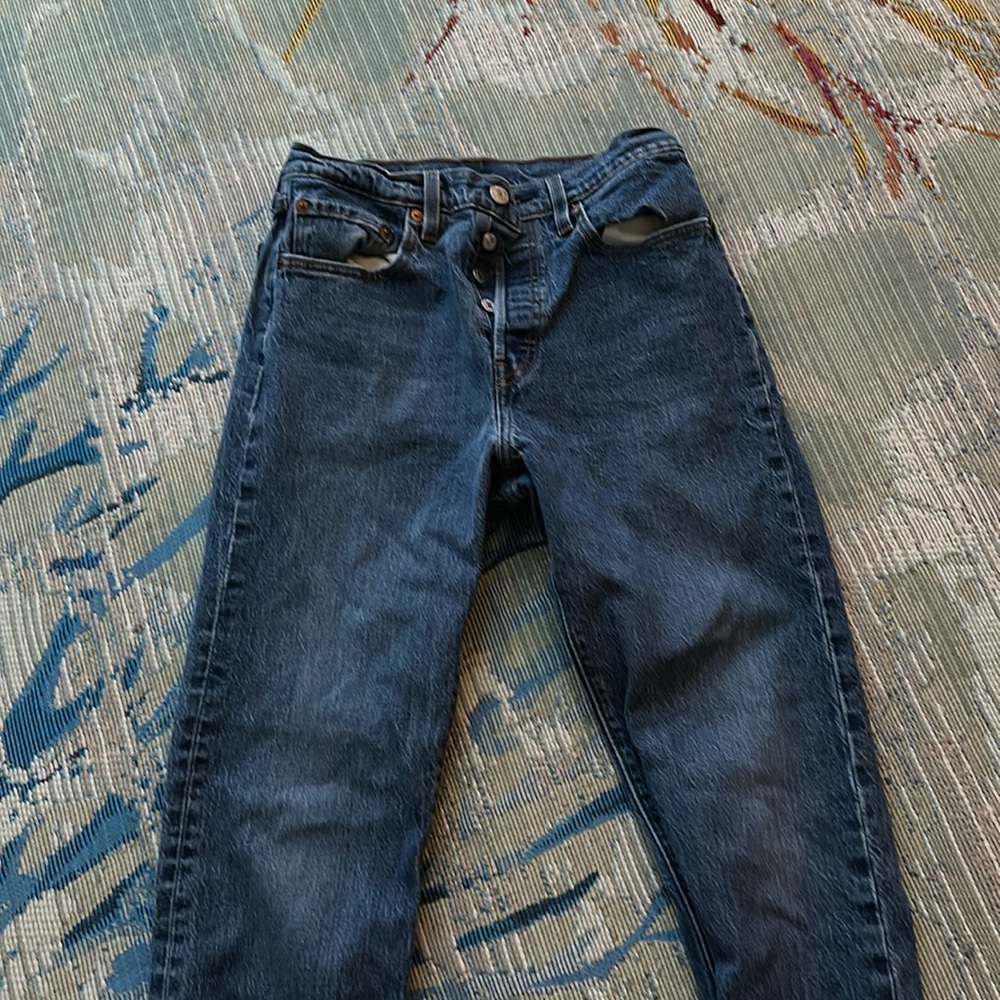 Amazing Women’s Levi Jeans